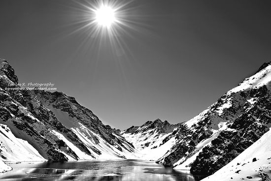 mountain-black-and-white